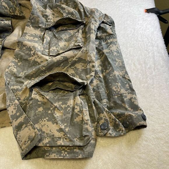 Mil Spec Plus Digital Combat Shirt - Picture 13 of 16